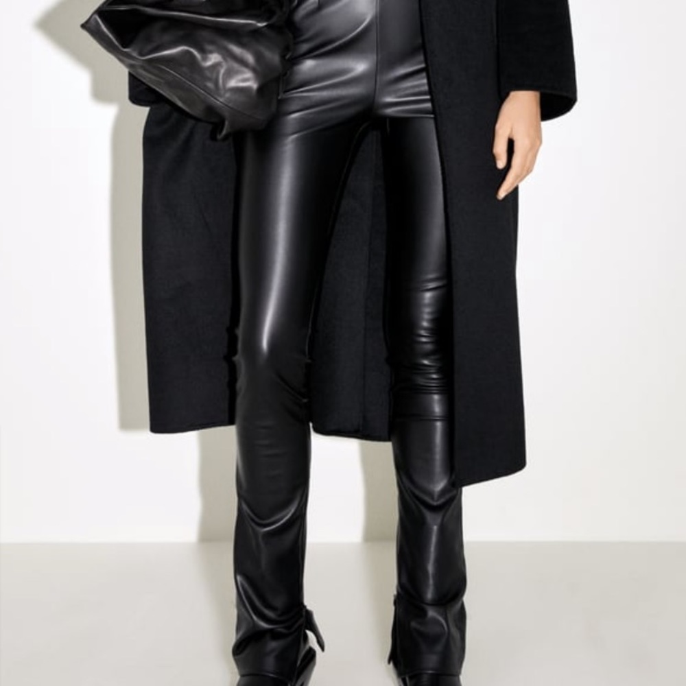 extra long faux leather leggings from zara